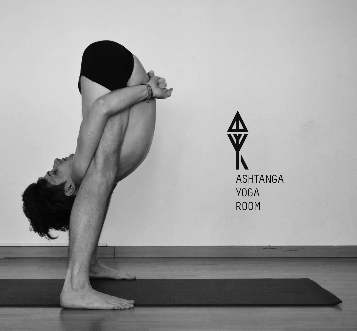 Аштанга йога – что это: продвинутая гимнастика или постижение духовного