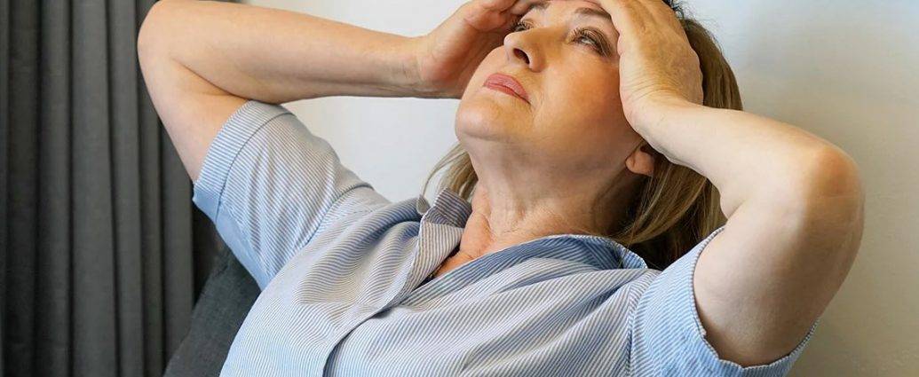 Мигрень с аурой и без: симптомы и лечение