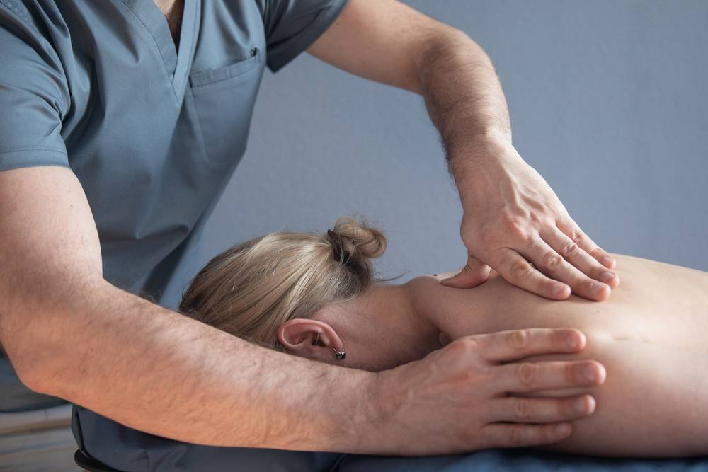 Лечебный массаж – особенности проведения и показания