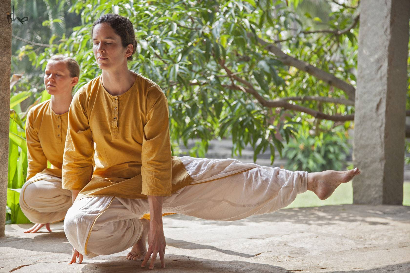 Раджадхираджа йога: древнейшая традиций йоги и ее особенности