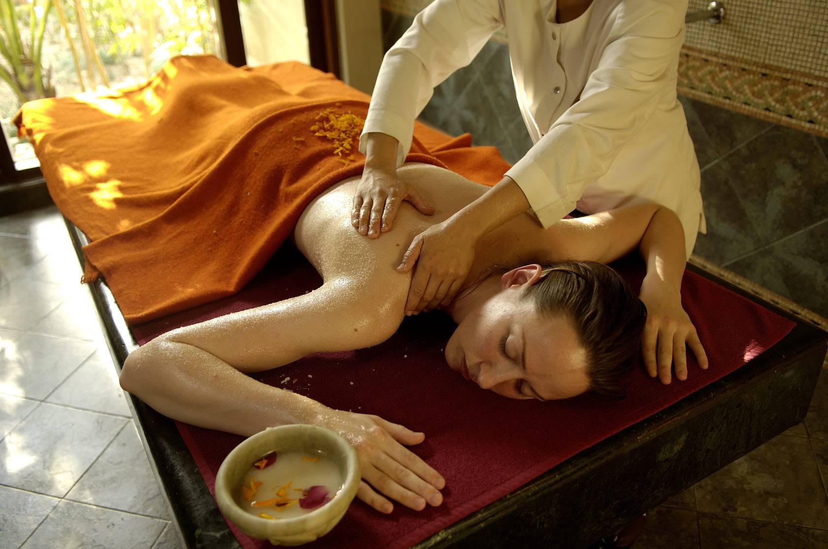 Тайский массаж: показания