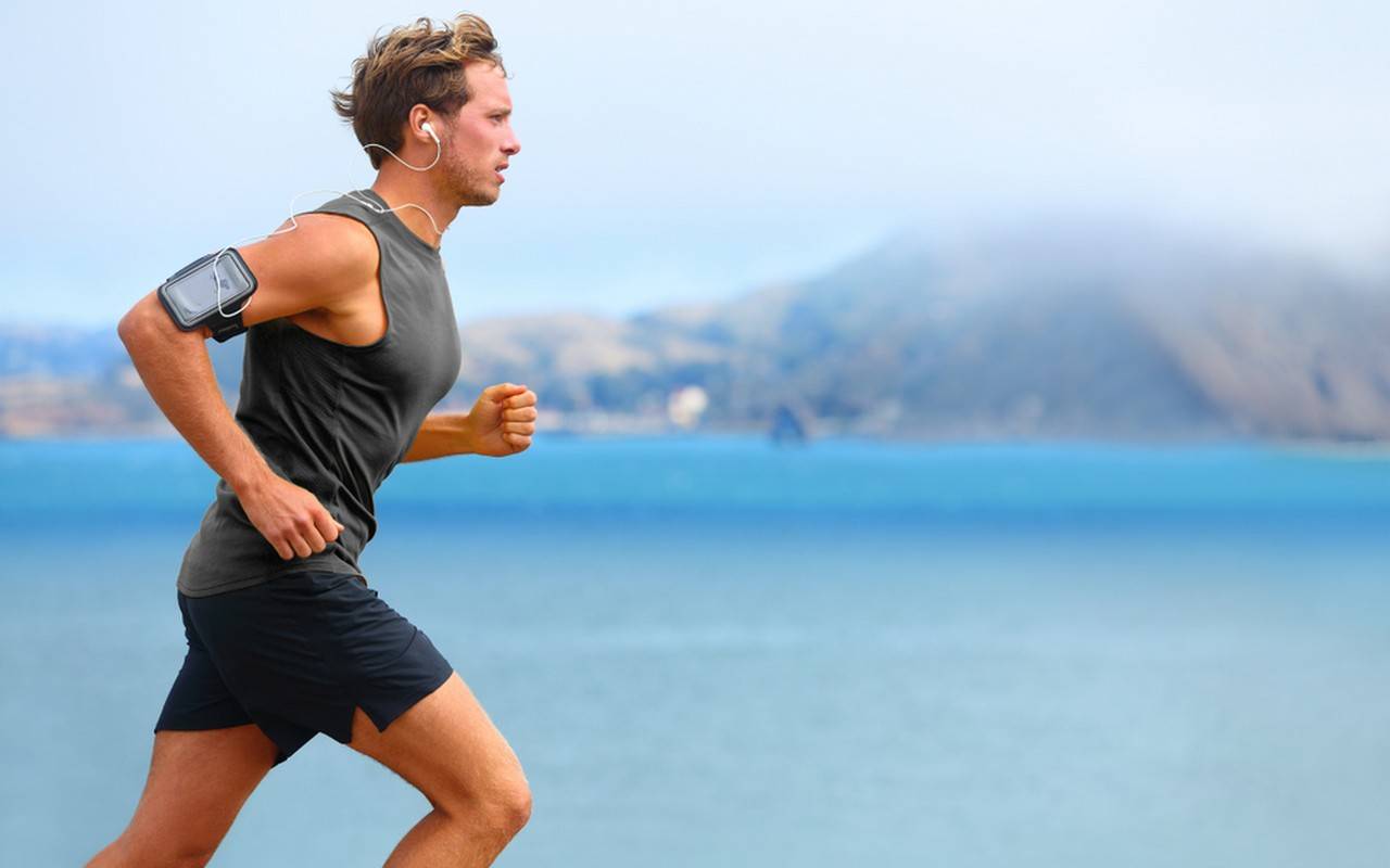 Как правильно дышать при беге: правильное дыхание во время бега