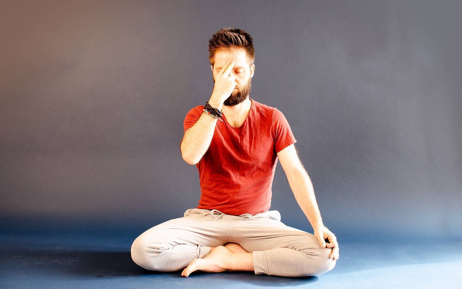 Пранаяма - техника дыхания в йоге для начинающих, дыхательные упражнения пранаямы для работы с энергией - студия йоги чакра
