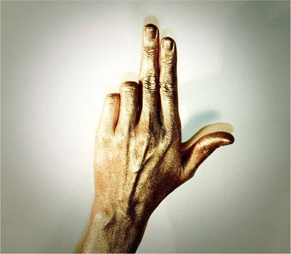 Мудры для похудения: 9 самых мощных жестов в йоге для пальцев