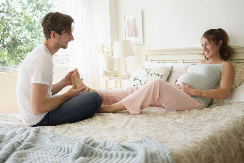 Массаж при беременности - расслабление и разгрузка организма.