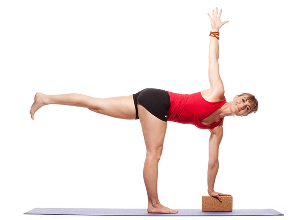Йога для красивого тела: 9 лучших упражнений