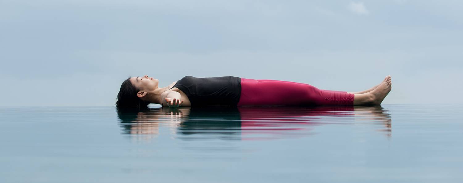 Расслабьтесь и восстановитесь вместе с практикой йога-нидры перед сном