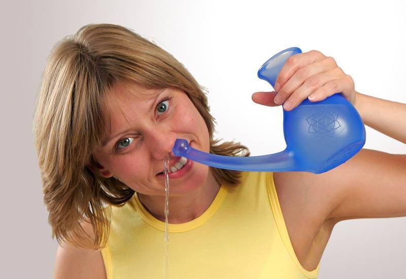 Промывка носа: как правильно это делать и когда. основные причины заложенности носа