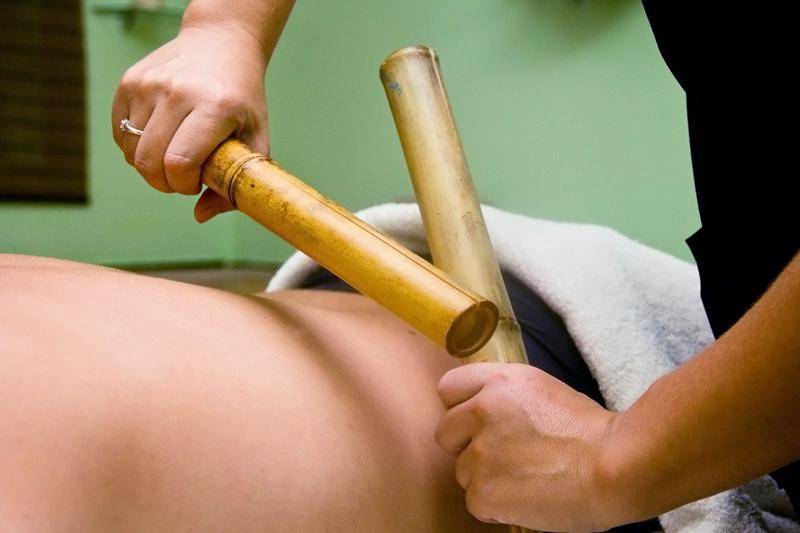 Креольский массаж (массаж бамбуковыми палочками)