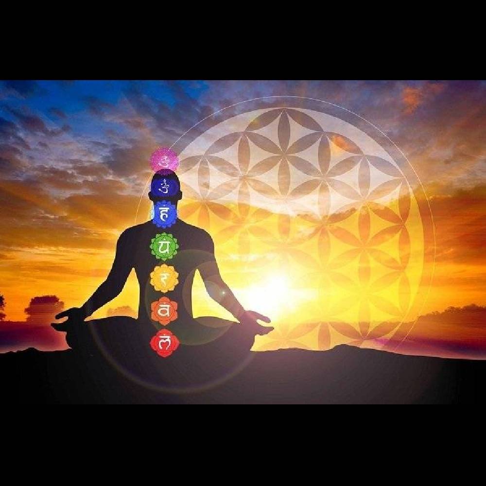Что такое медитация на чакры и ауру: как ее проводить?