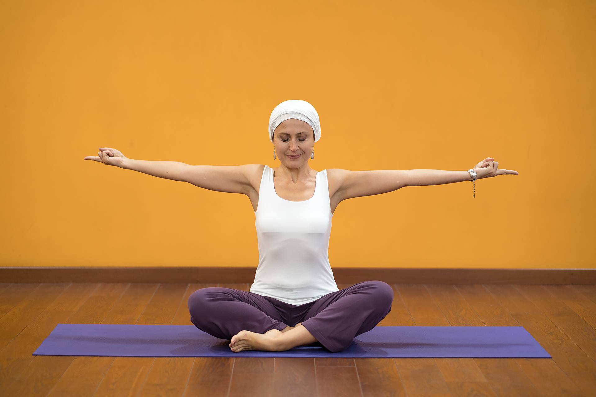 Кундалини йога для женщин