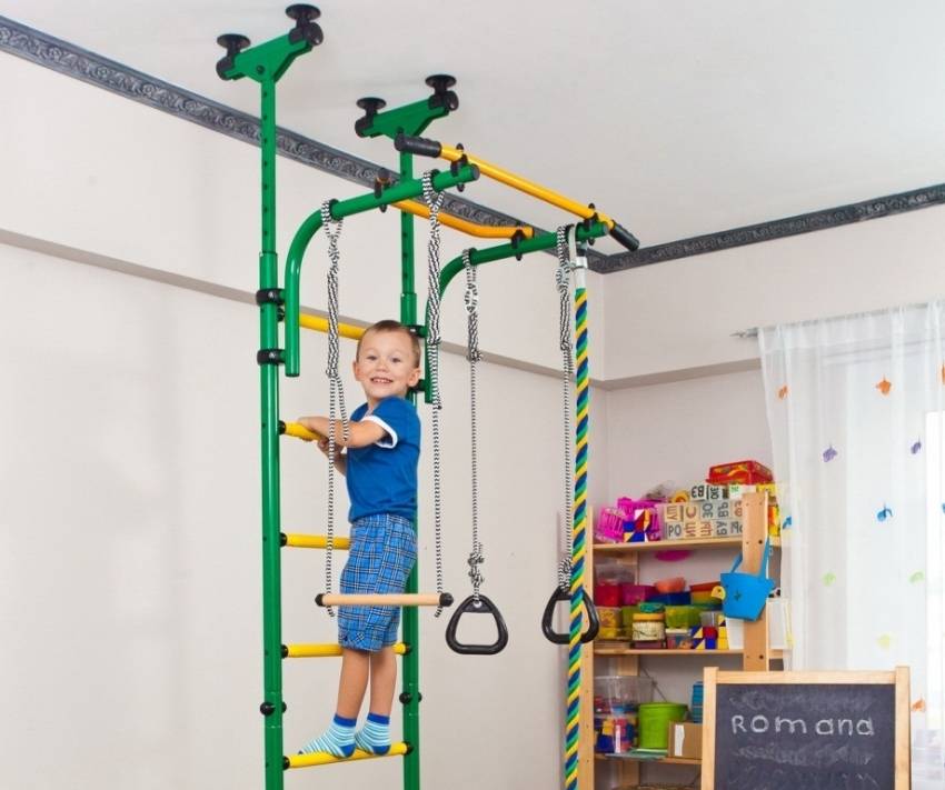 Детская шведская стенка в квартиру или частный дом: особенности размещения и установки (90 фото)