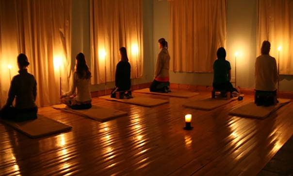 Медитация на пламени свечи (траттак на свечу)