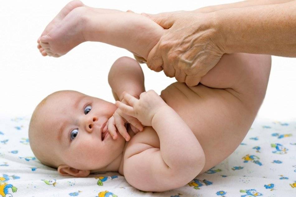 Массаж для новорожденного в домашних условиях. ошибки родителей при массаже